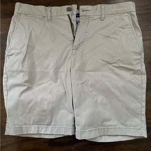 Tommy Hilfiger Grey Men’s (33) Shorts
